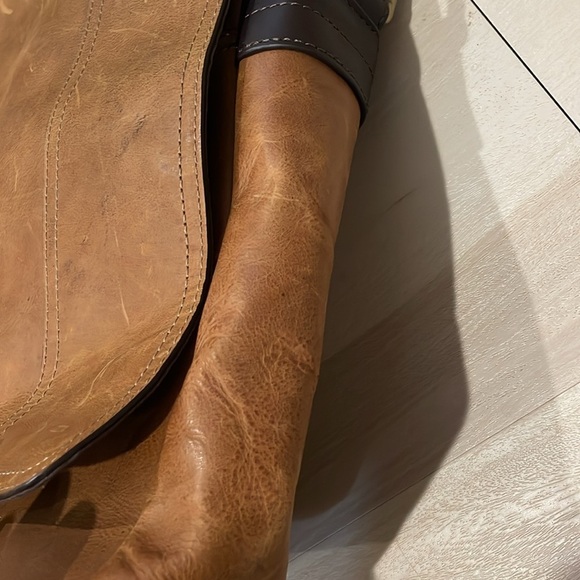 Brown genuine Leather field Messenger Bag - Picture 13 of 16